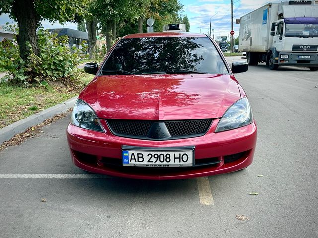 Mitsubishi Lancer - зображення 4