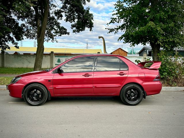 Mitsubishi Lancer - зображення 2