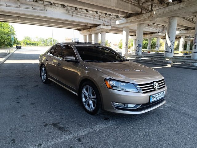 Volkswagen Passat - фото 2