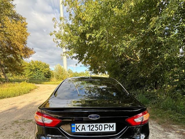 Ford Fusion (North America) - зображення 4