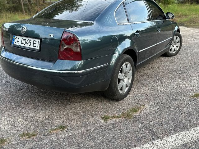 Volkswagen Passat - фото 2
