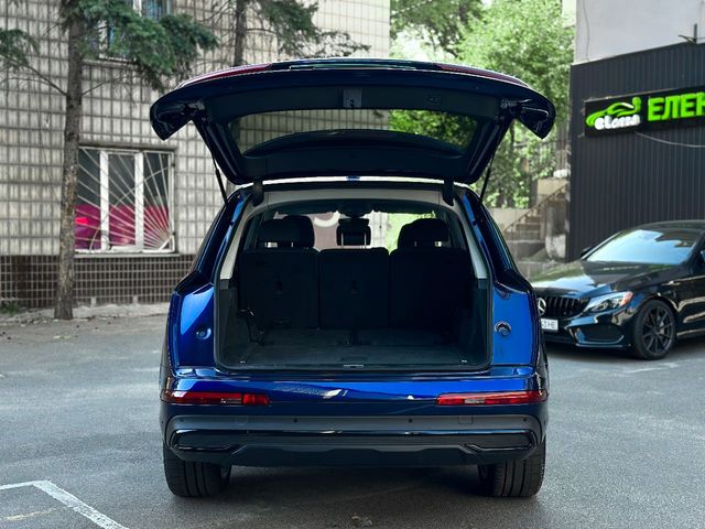 Audi Q7 - зображення 4