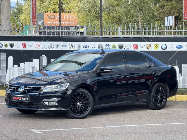 Volkswagen Passat - фото 4