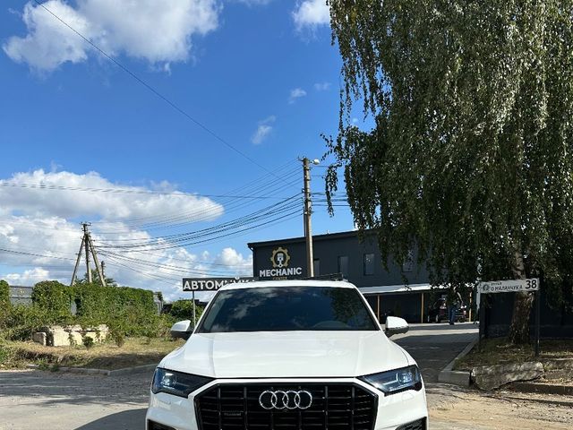 Audi Q7 - зображення 1