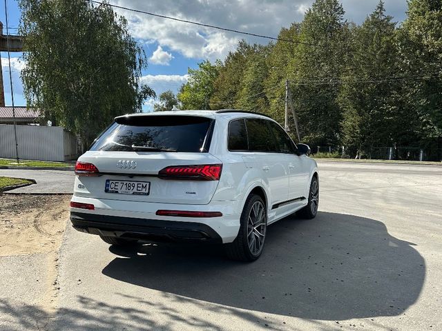 Audi Q7 - зображення 4