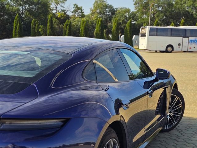 Porsche Taycan - фото 5