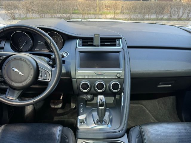 Jaguar E-Pace - зображення 5