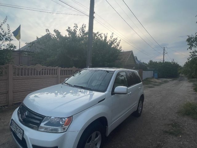 Suzuki Grand Vitara - фото 3