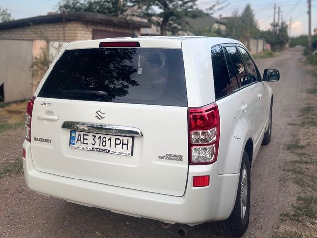 Suzuki Grand Vitara - фото 4