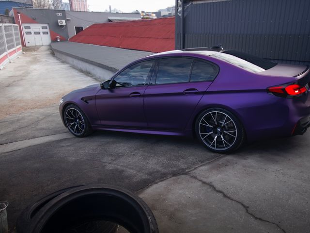 BMW M5 - фото 5