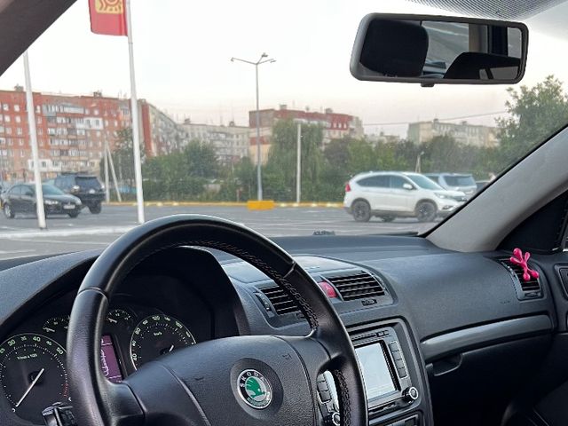 Skoda Octavia - фото 5