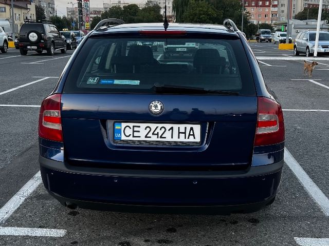 Skoda Octavia - фото 4