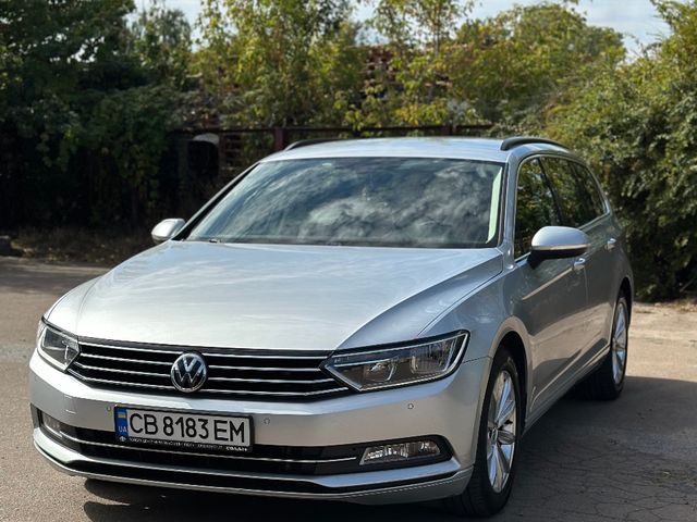 Volkswagen Passat - фото 1