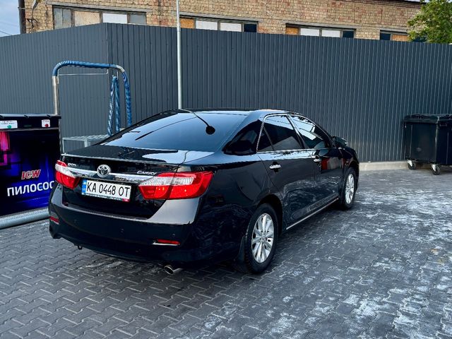 Toyota Camry - зображення 3