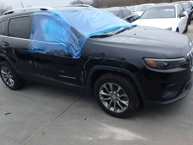 Jeep Cherokee - фото 4