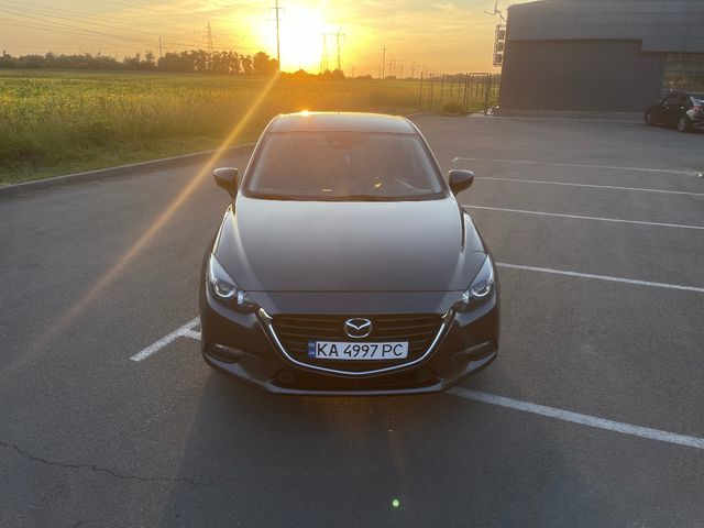 Mazda 3 - зображення 1