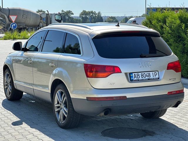 Audi Q7 - зображення 2