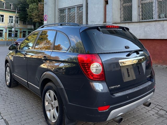 Chevrolet Captiva - зображення 1