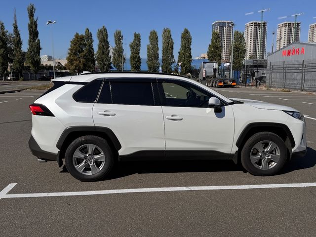 Toyota RAV4 - зображення 2