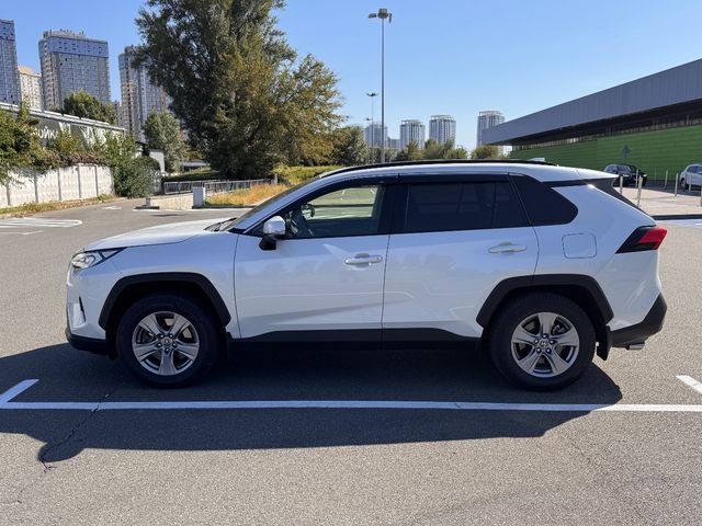 Toyota RAV4 - зображення 3