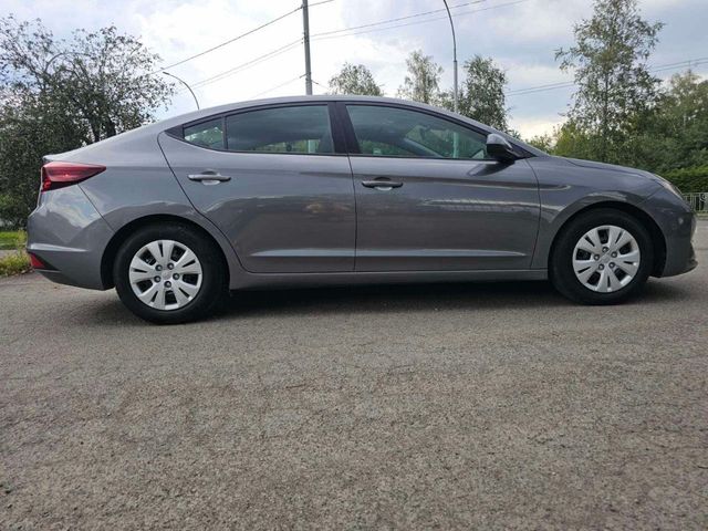 Hyundai Elantra - зображення 5