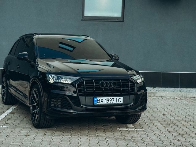 Audi Q7 - зображення 1