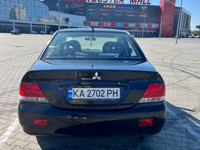 Mitsubishi Lancer - зображення 5