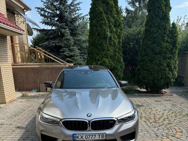 BMW M5 - зображення 1