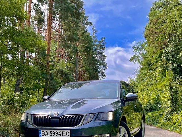 Skoda Octavia - фото 5