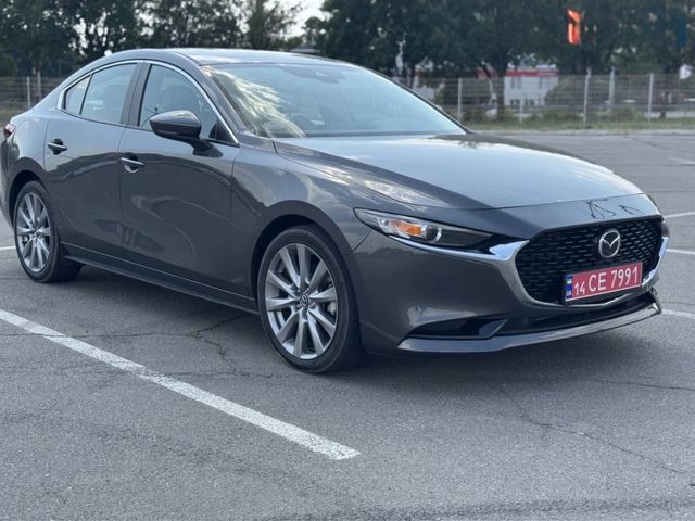 Mazda 3 - фото 4