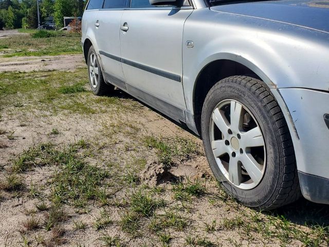 Volkswagen Passat - зображення 1