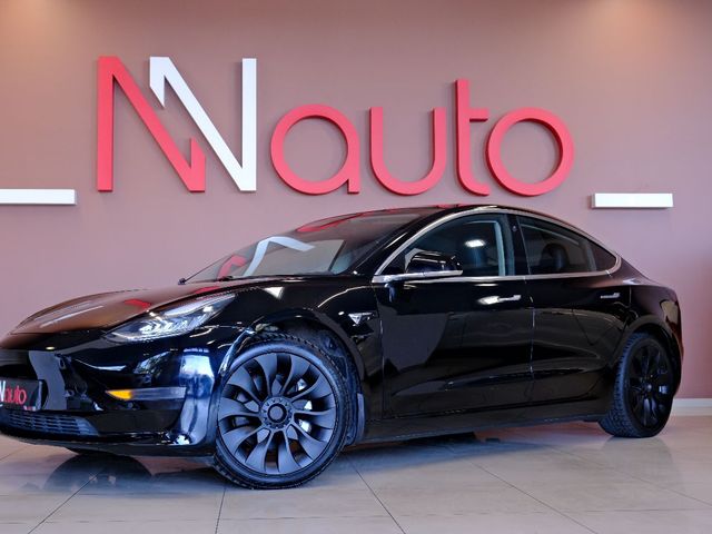Tesla Model 3 - зображення 1