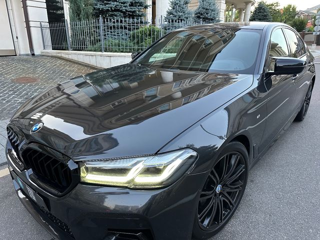 BMW 5 серії - зображення 1