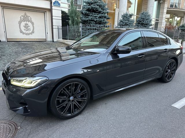 BMW 5 серії - зображення 4