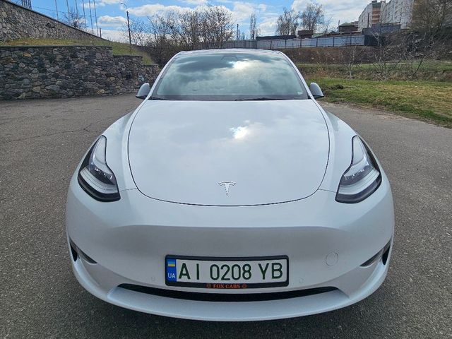 Tesla Model Y - зображення 1