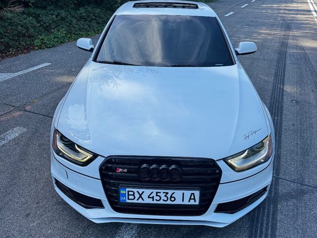 Audi A4 - зображення 1