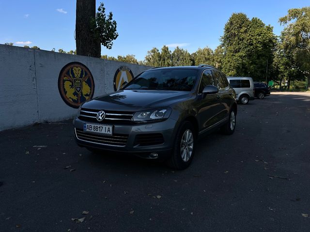 Volkswagen Touareg - зображення 2