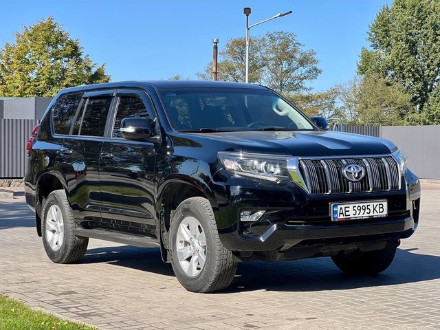 Toyota Land Cruiser Prado - фото 2