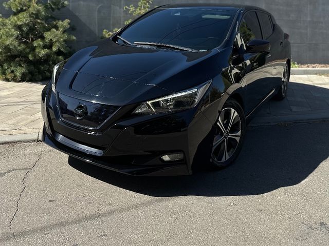 Nissan Leaf - зображення 1
