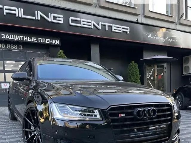 Audi S8 - зображення 5