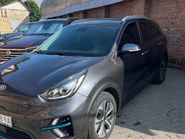 Kia Niro - фото 2