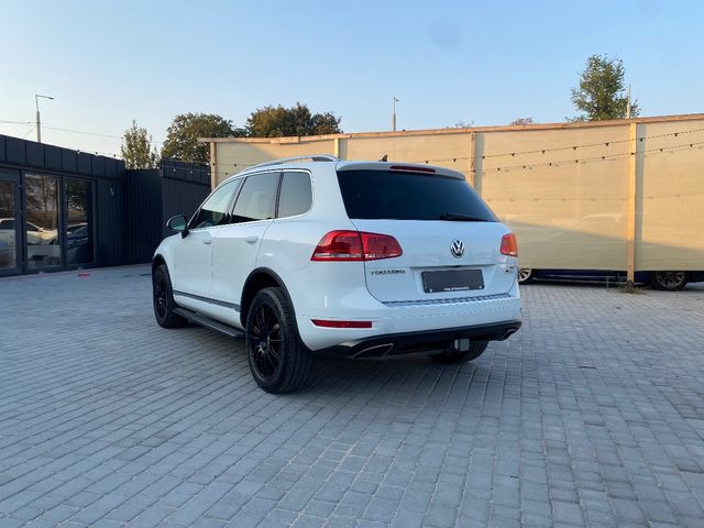Volkswagen Touareg - зображення 4