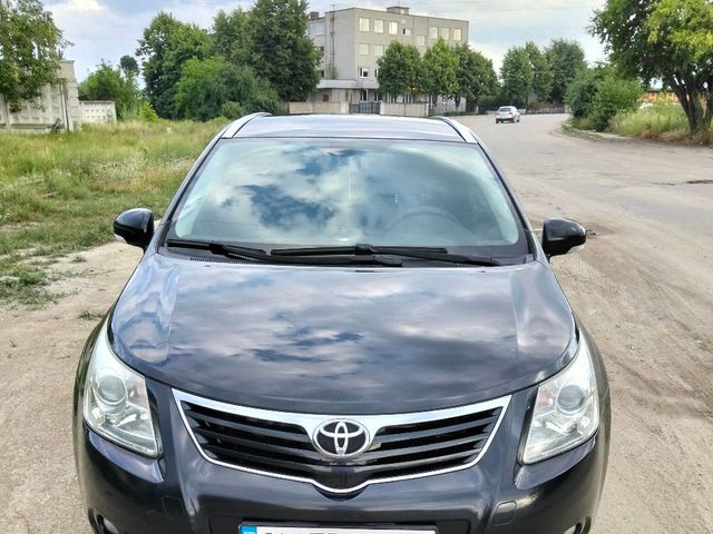 Toyota Avensis - зображення 2
