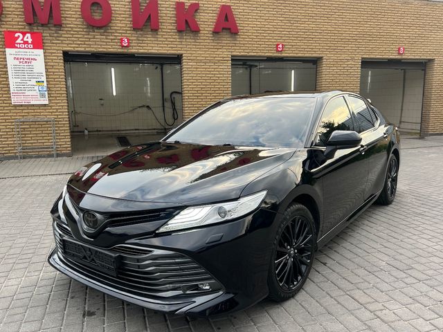 Toyota Camry - фото 5