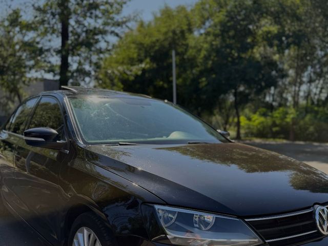 Volkswagen Jetta - зображення 3