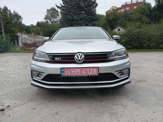 Volkswagen Jetta - зображення 2