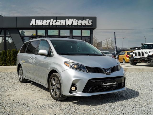 Toyota Sienna - зображення 3