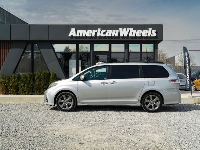 Toyota Sienna - зображення 4