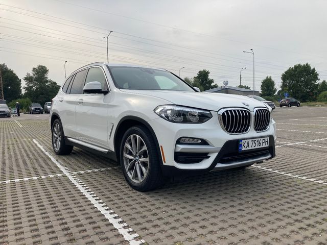BMW X3 - фото 3