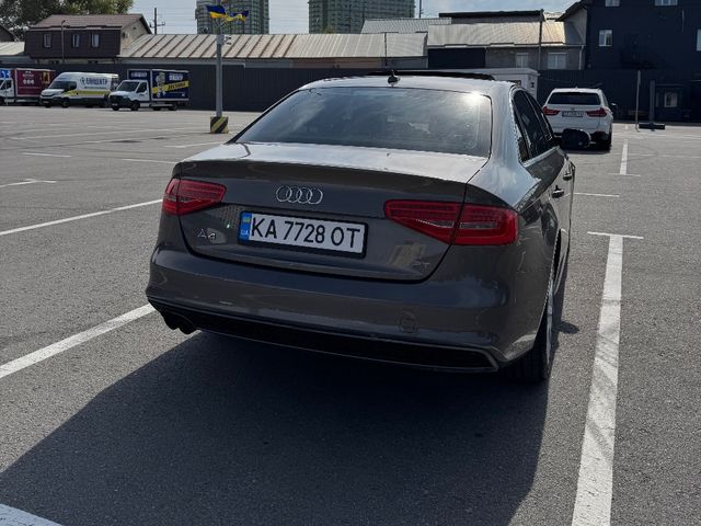 Audi A4 - зображення 4